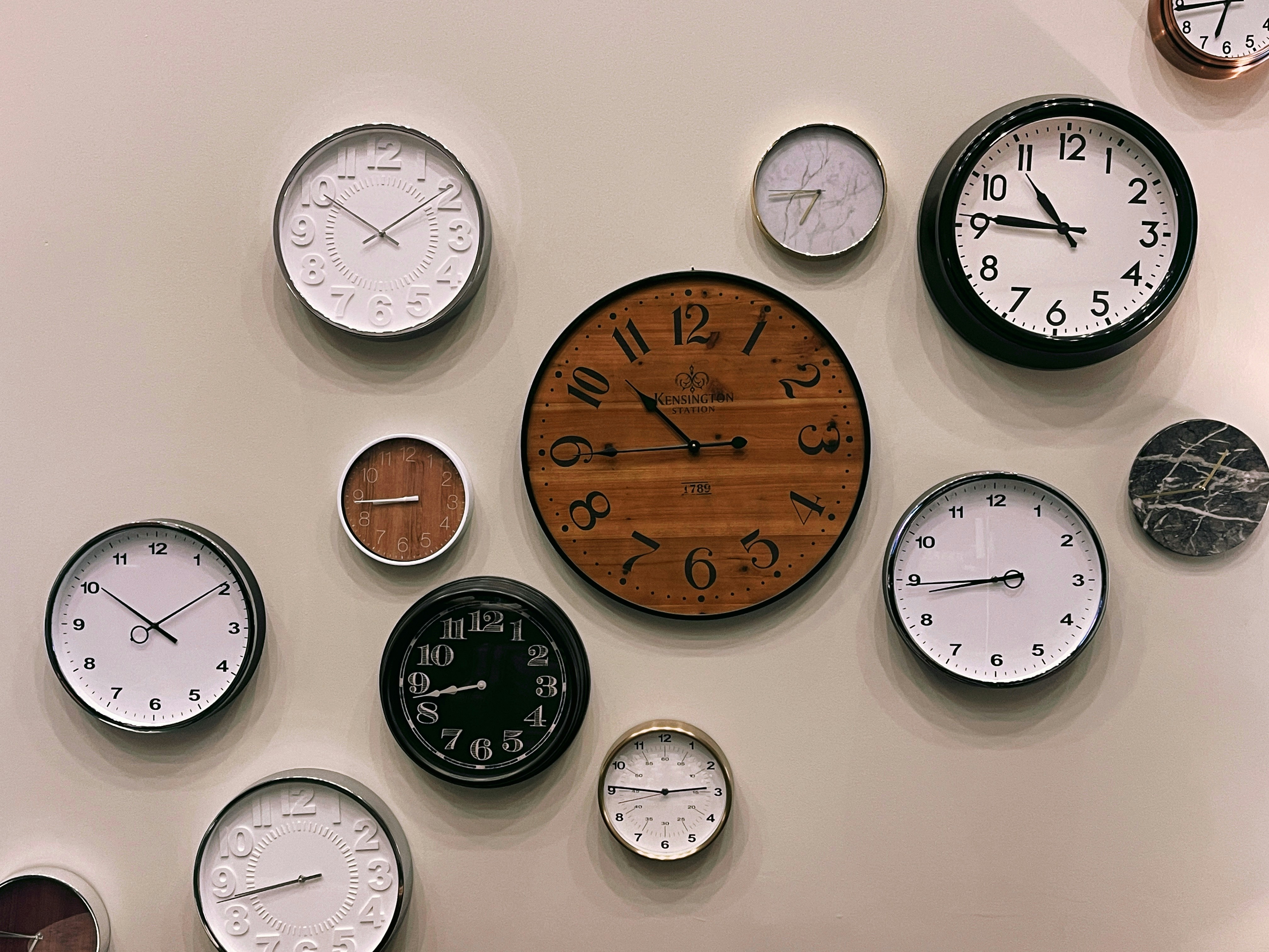 Average Email Report Build Time Across 20 Platforms
